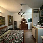 בית אירוח Palazzo Adalgisa