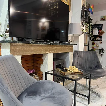 Palazzo Adalgisa Homestay *